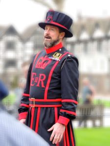 Tudor-Mode: Vom Fashion Statement zum Fashion War