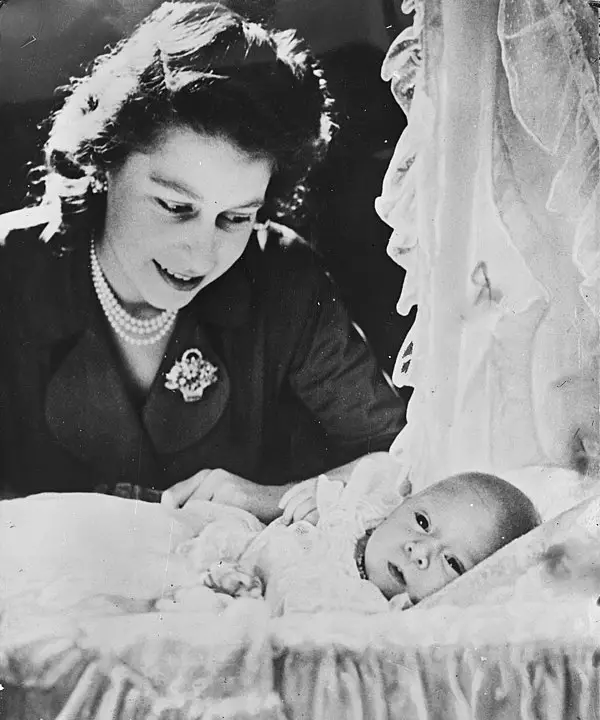 Queen Elizabeth: Thronjubiläum einer einzigartigen Persönlichkeit