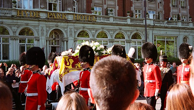 Queen Elizabeth: Thronjubiläum einer einzigartigen Persönlichkeit